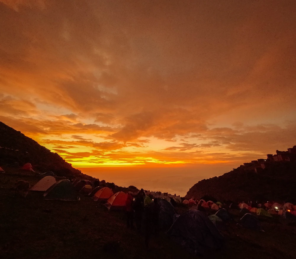 GIF uploaded by Raul