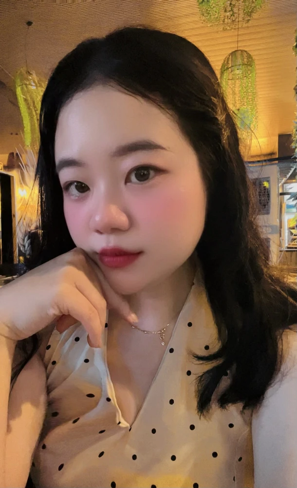 GIF được Vân Anh tải lên