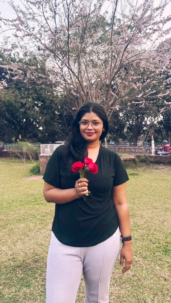 GIF uploaded by Roja