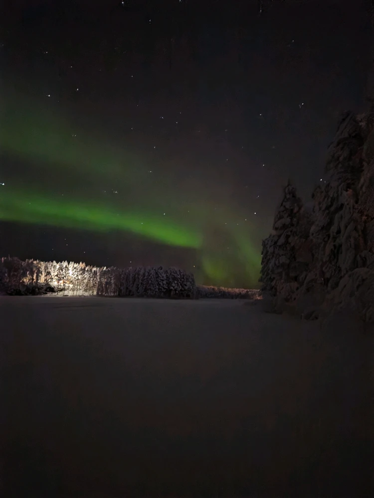 GIF uploaded by Aurora