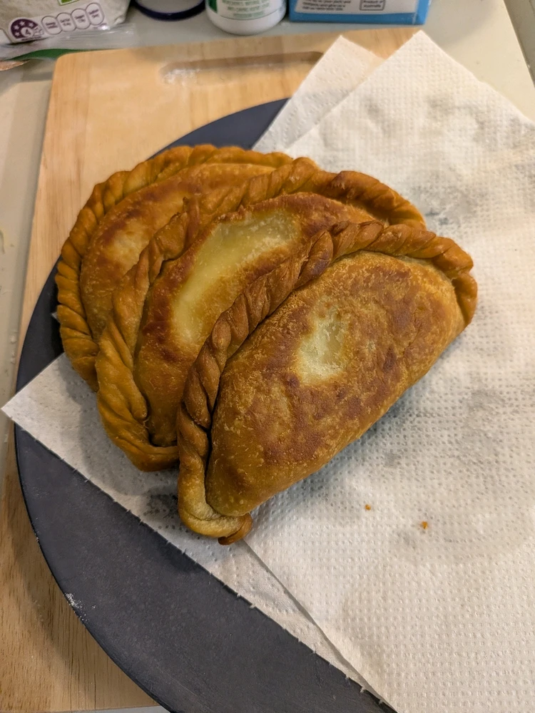 GIF uploaded by Diego