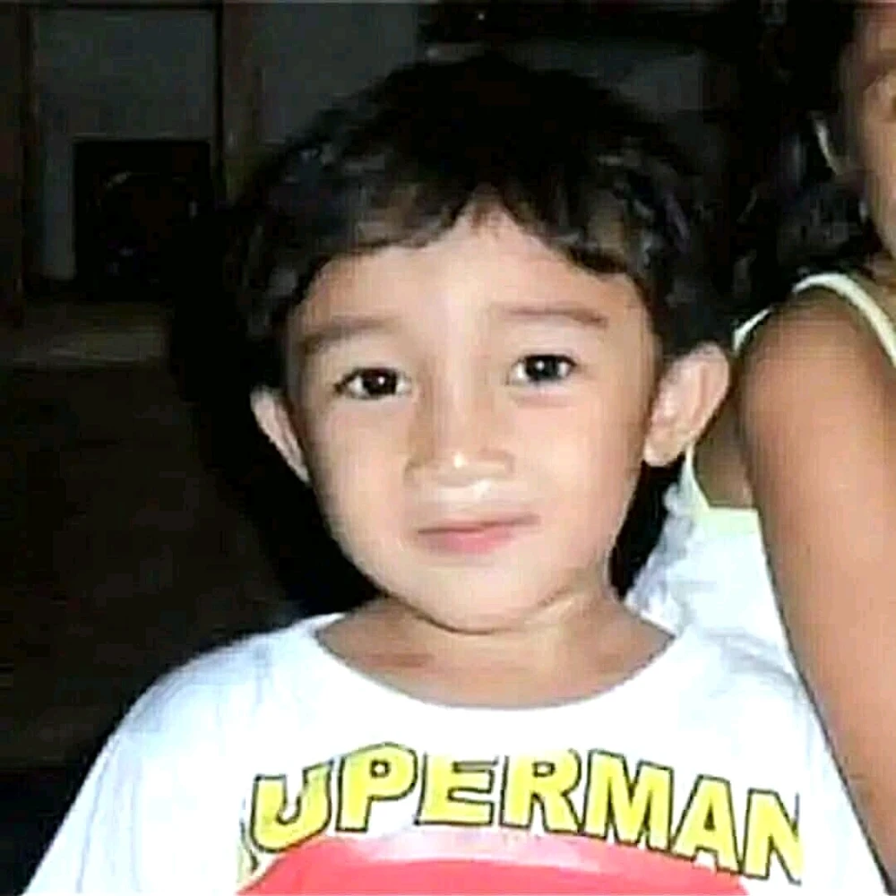 GIF uploaded by ♡Ian♡