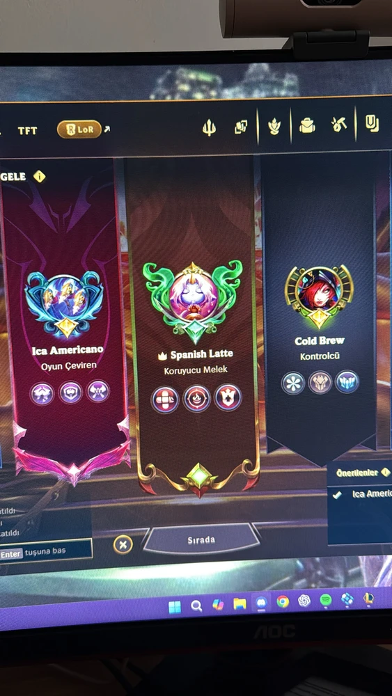 Peri tarafından yüklenen GIF