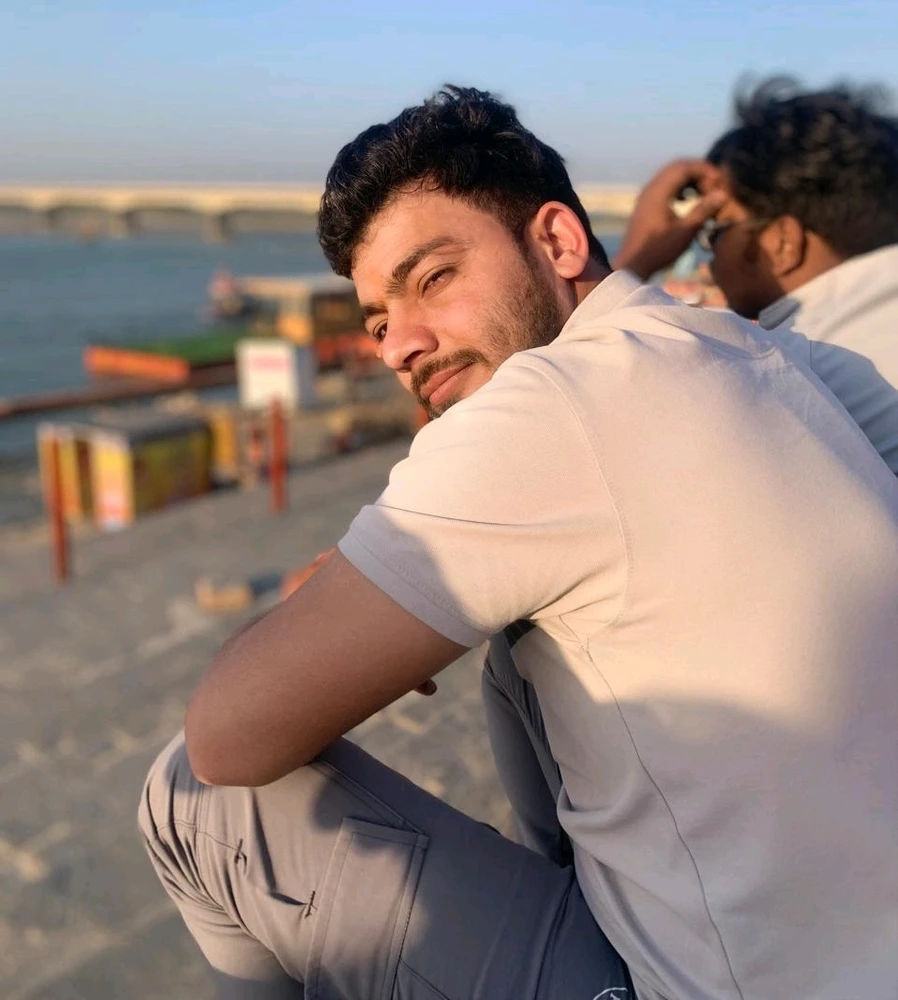 GIF-ը վերբեռնել է Aman Jaat