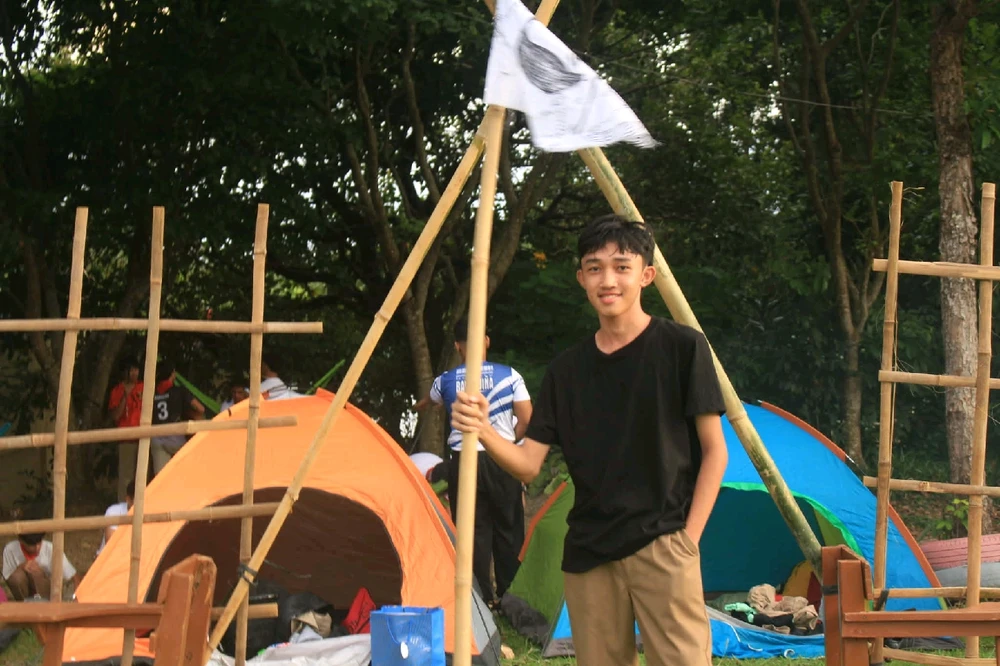 GIF uploaded by ♡Ian♡