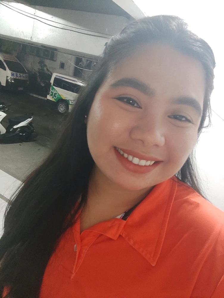 GIF uploaded by Ella