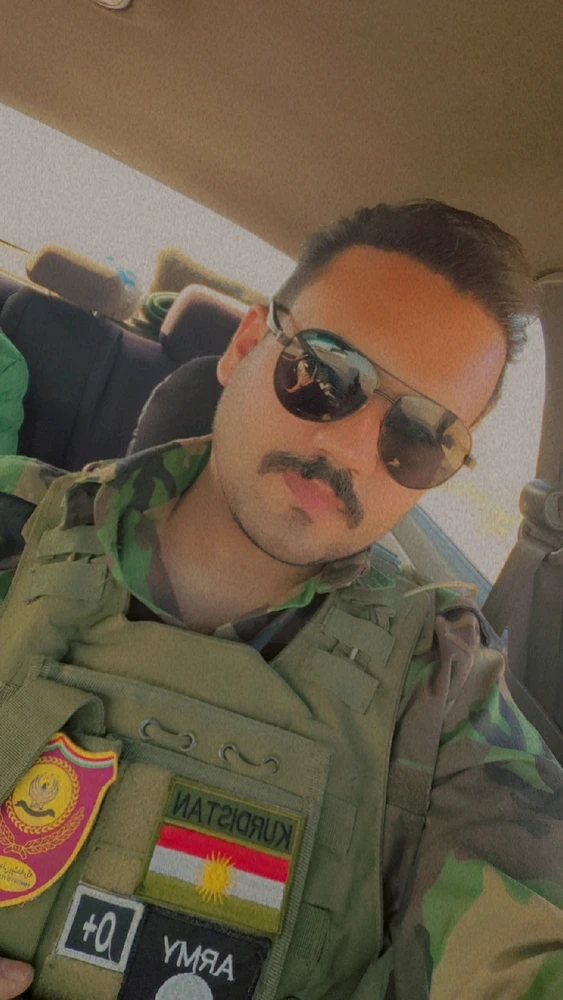 Muhamad 上傳的 GIF