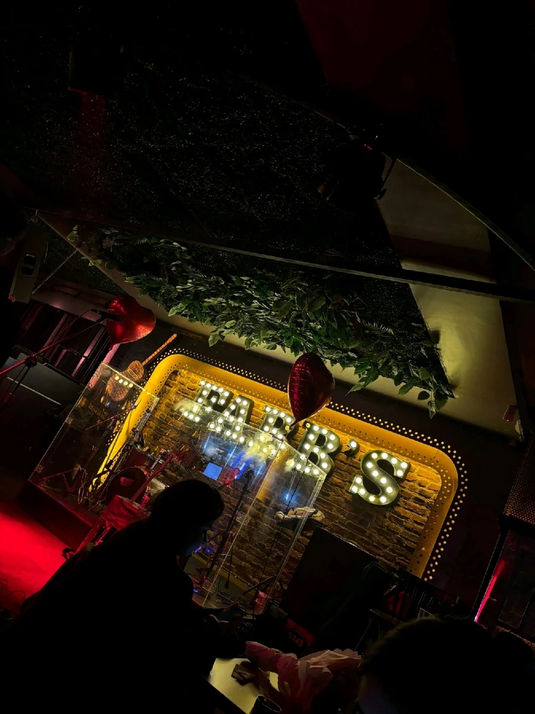 Selin tarafından yüklenen GIF