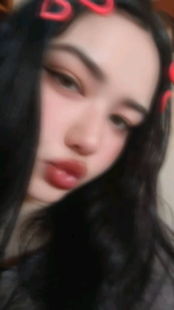 GIF subido por Naty (⁠*⁠˘⁠︶⁠˘⁠*⁠)⁠.⁠｡⁠*⁠♡