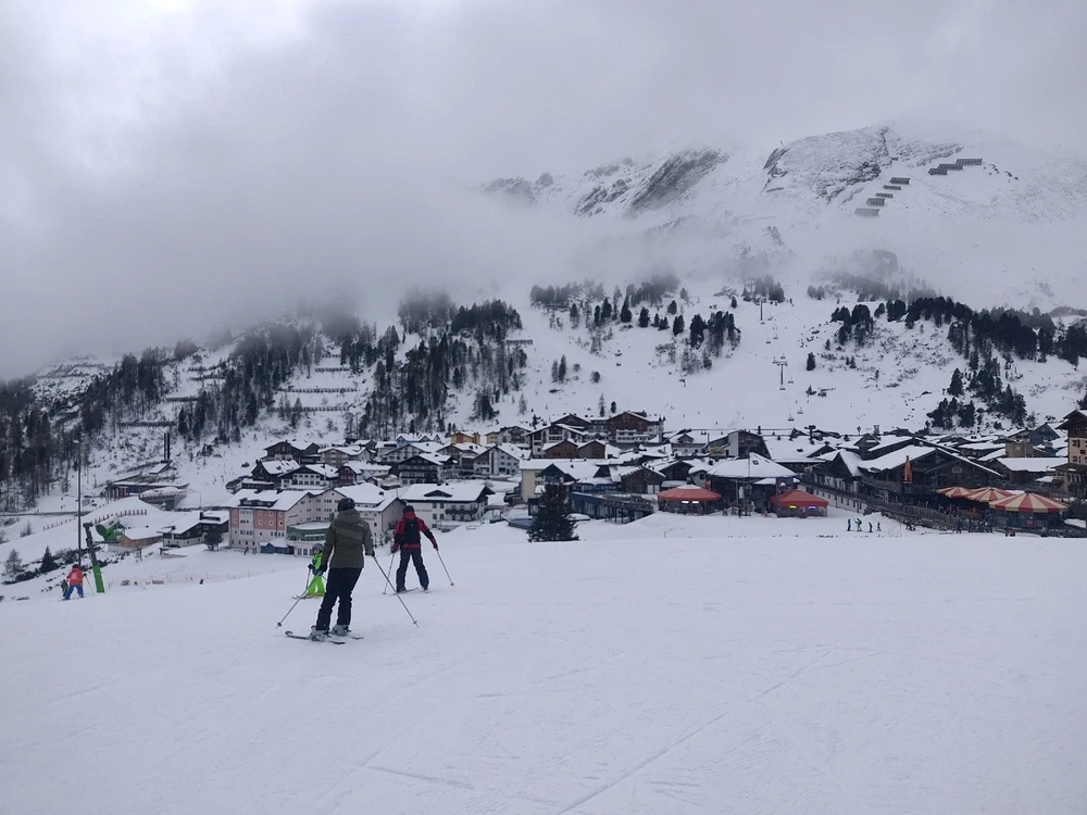 GIF uploaded by Victor