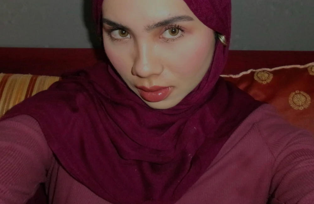 GIF uploaded by Dana