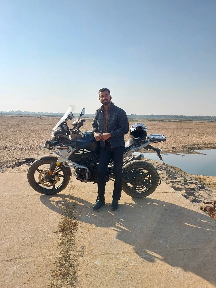 GIF uploaded by Bittu