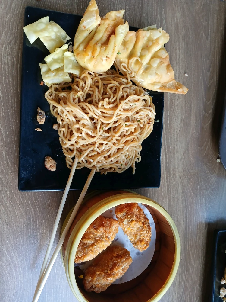 GIF uploaded by Fadilah