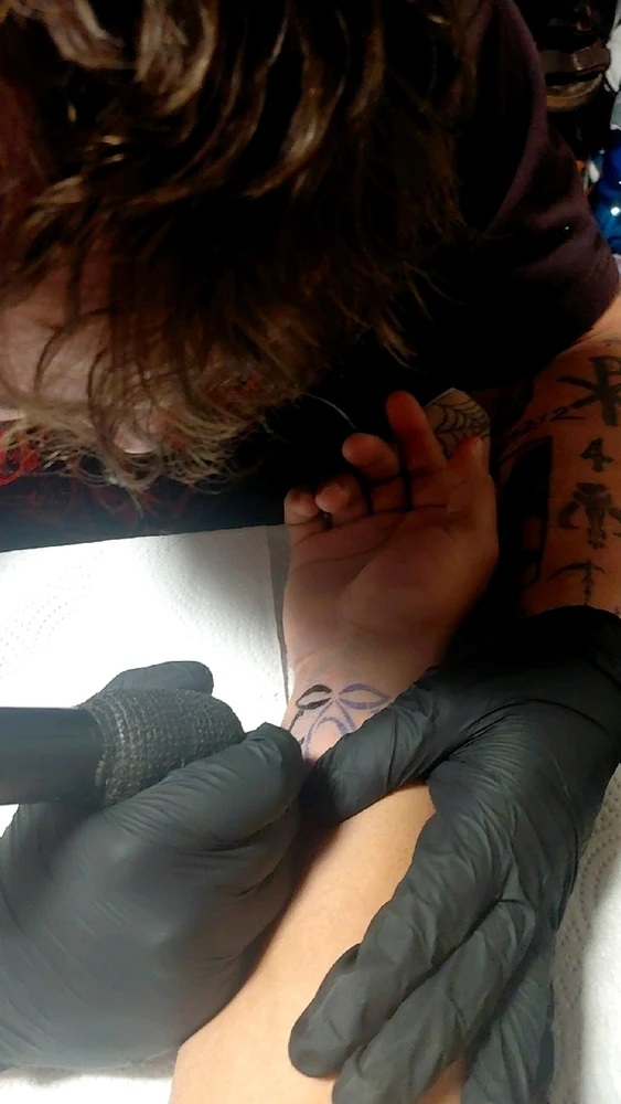 GIF uploaded by Typhail Mcmullen