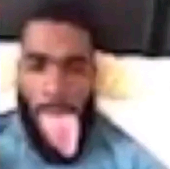 GIF uploaded by Giovanni Morales