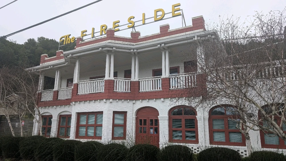 GIF diunggah dening Brenden