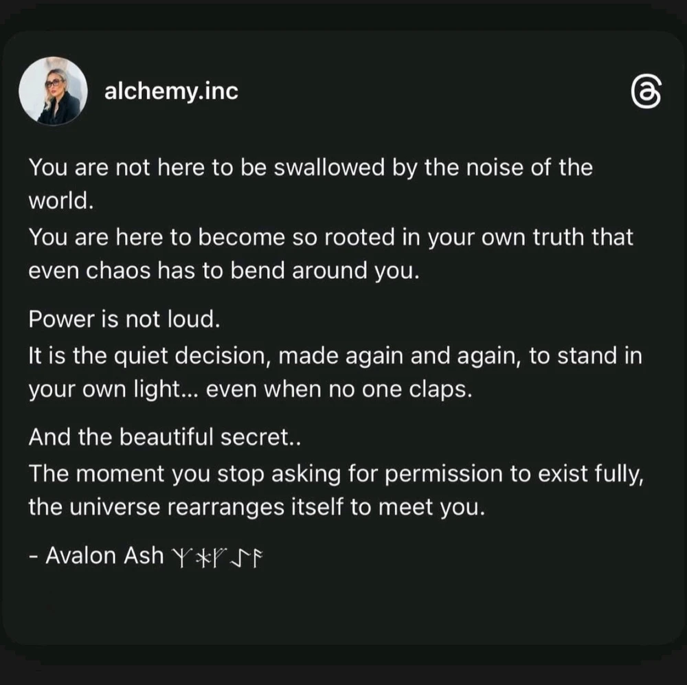 GIF uploaded by Maili