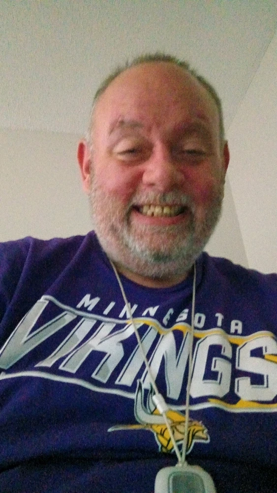 Am I dates le let me know please