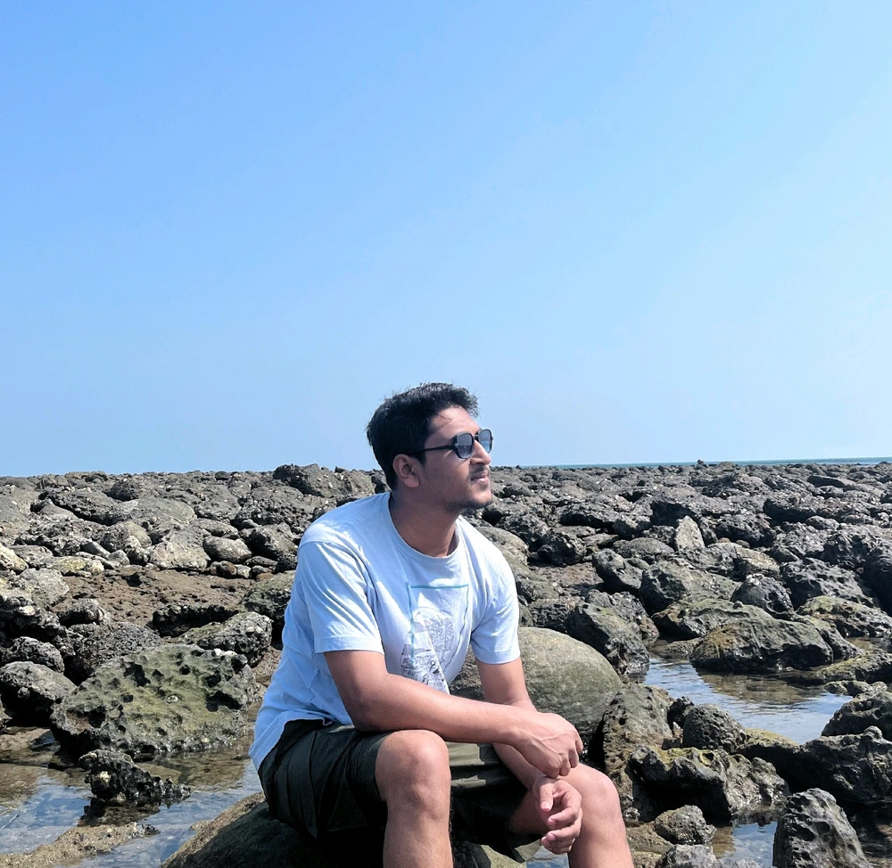 GIF uploaded by Nasim