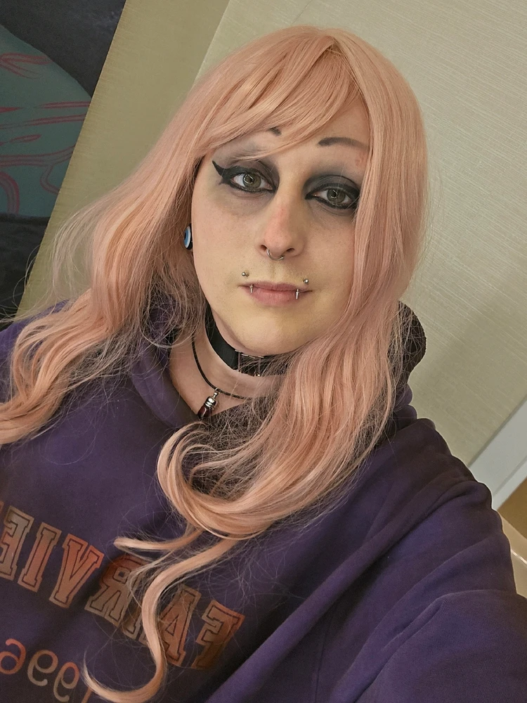 Just because I had a mask didnt mean I wont do my make up