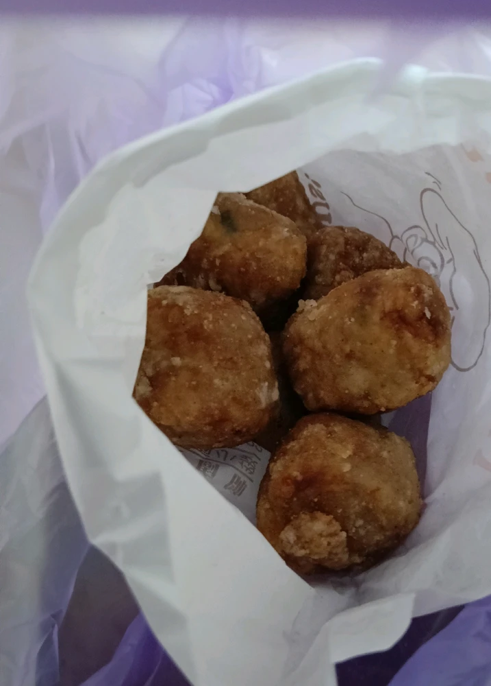 由Betty上传的图片