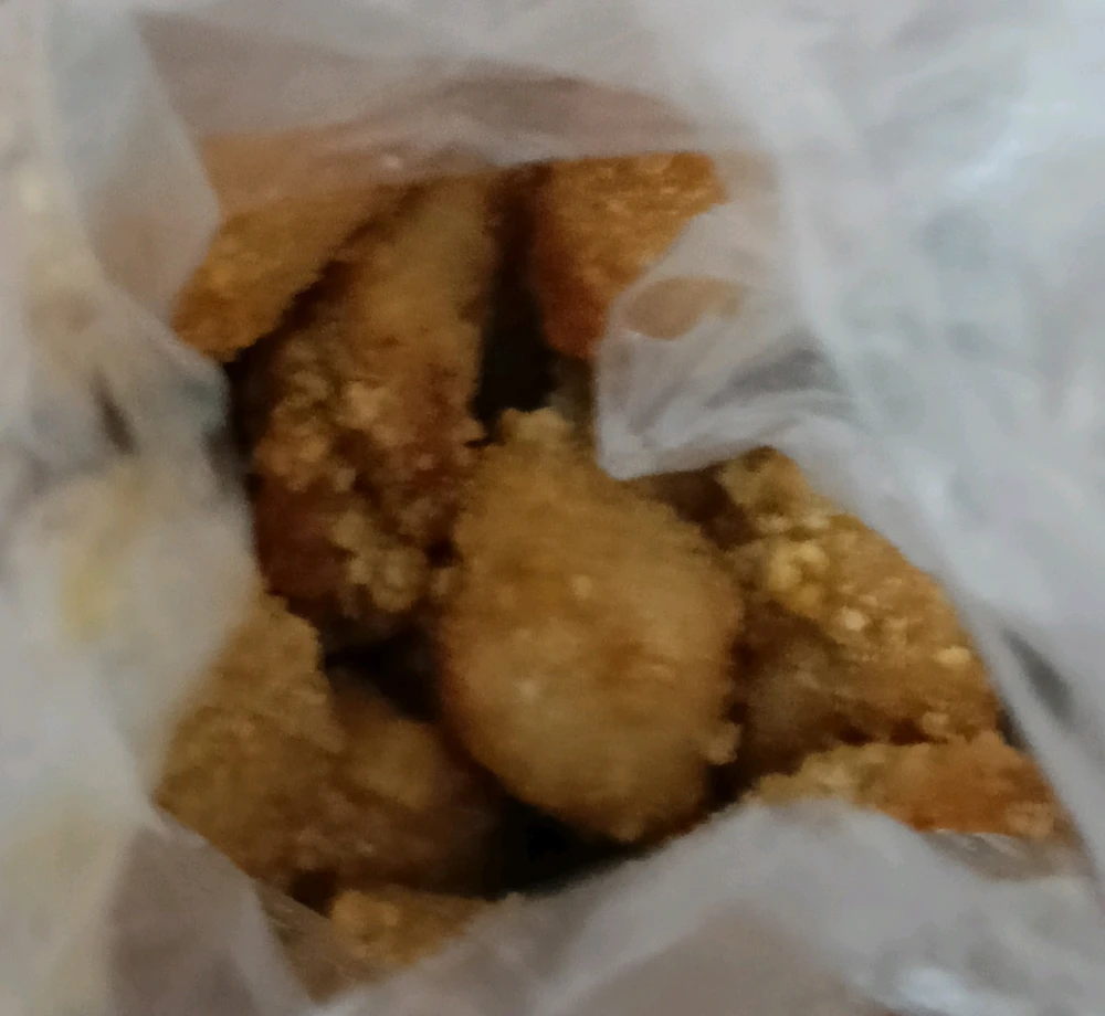 由Betty上传的图片