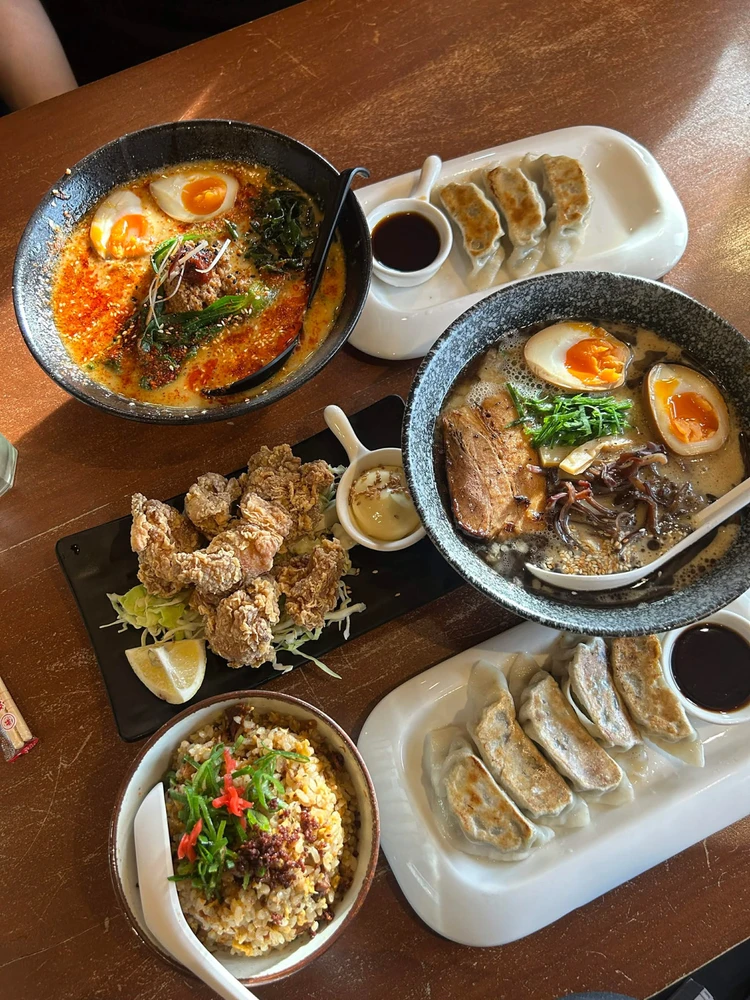 Gambar diunggah dening Charry