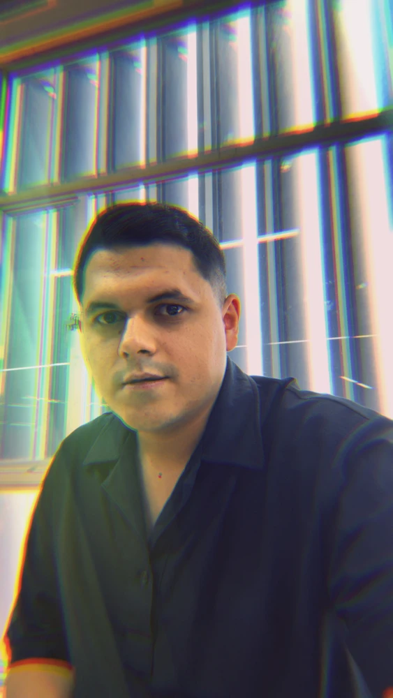 GIF uploaded by Yonier