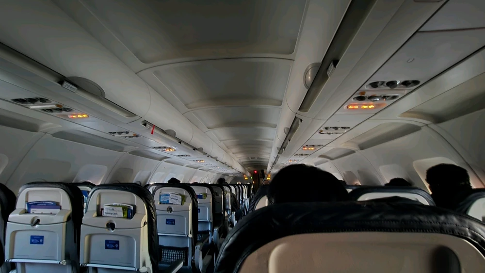 Feels like when I'm traveling on a bus (Greyhound) 