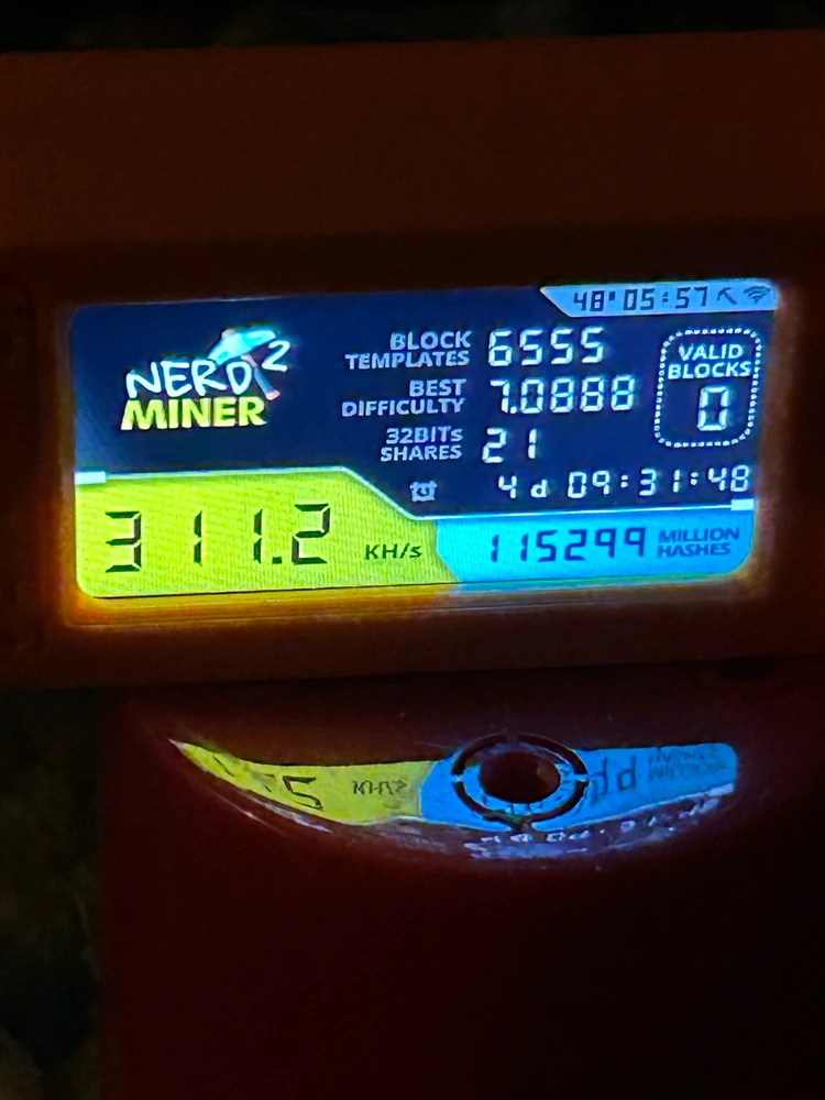 GIF uploaded by Benjamin