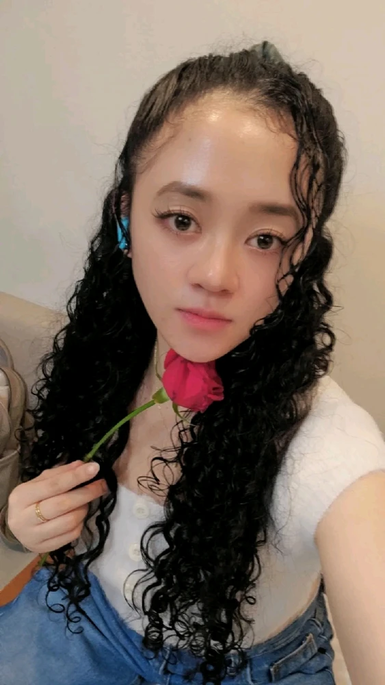 GIF uploaded by Antonette