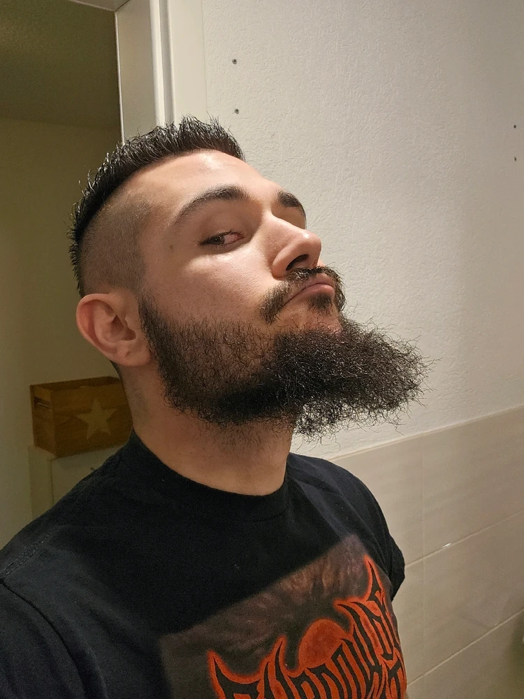 GIF hochgeladen von Giuliano