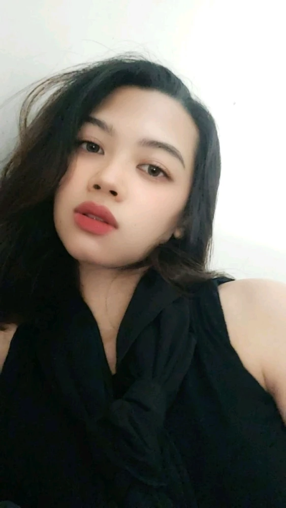 GIF diunggah oleh Kaka