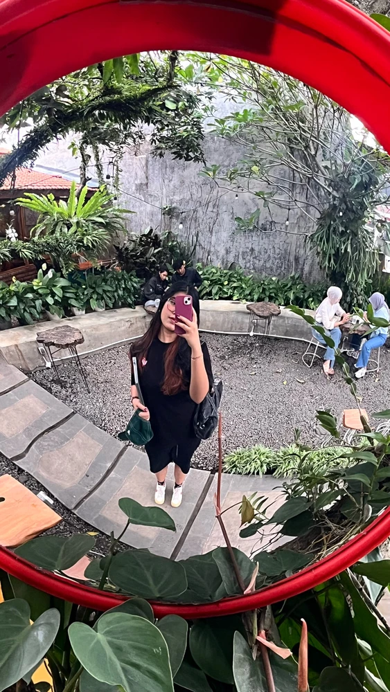 Image uploaded by Ecca