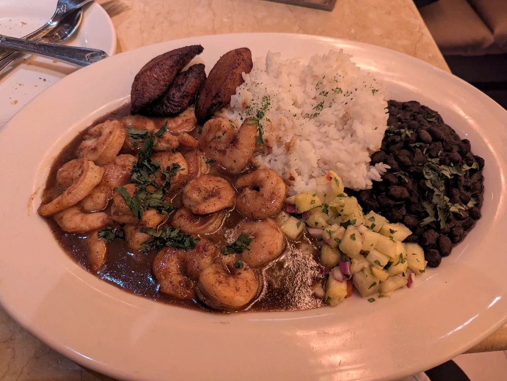 GIF uploaded by Tobi