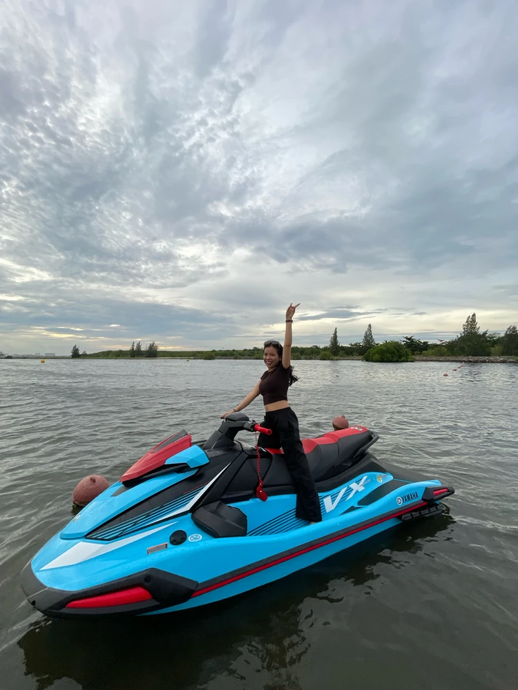 GIF uploaded by Rista