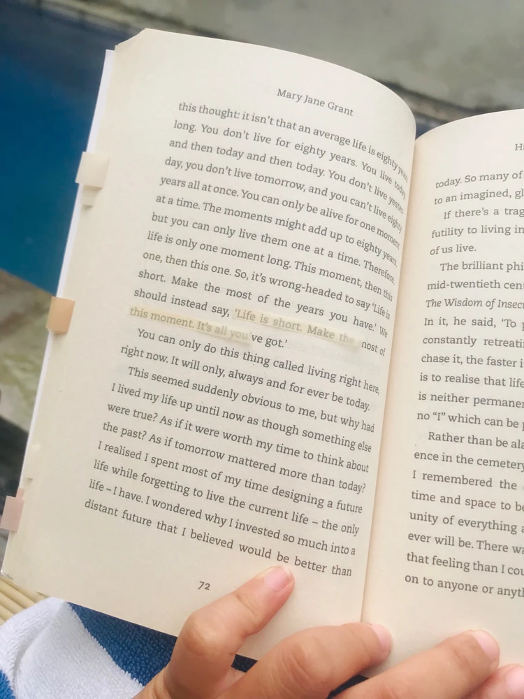 GIF uploaded by Caecillia