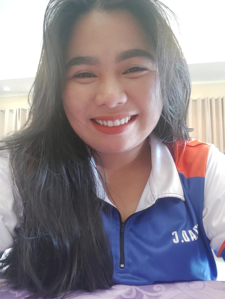 GIF uploaded by Ella