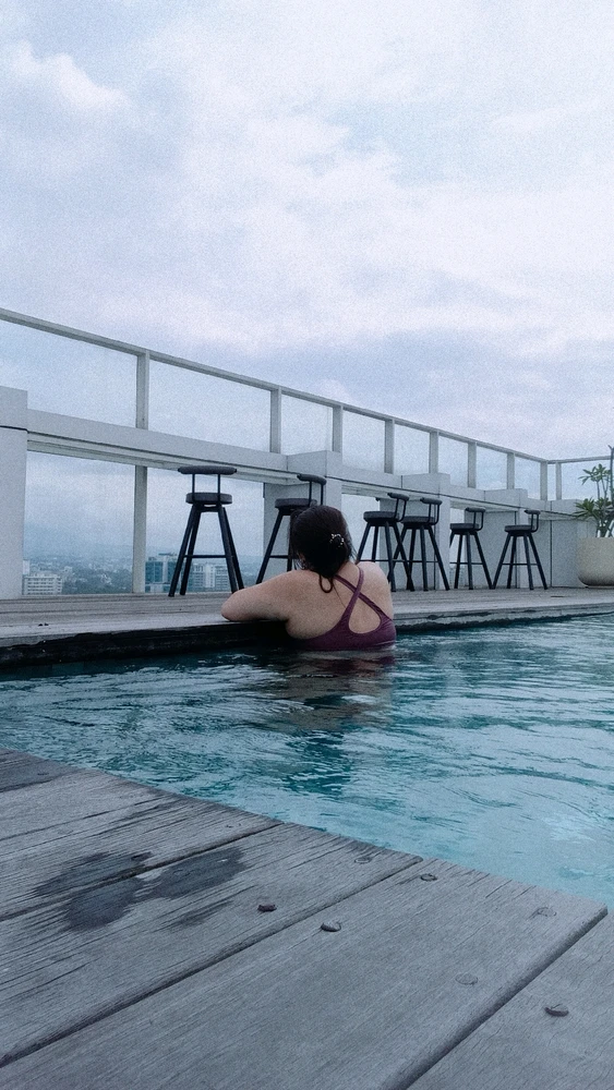 GIF uploaded by Sharleen Huang