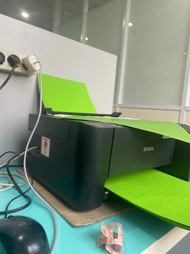 GIF uploaded by Desi Leon