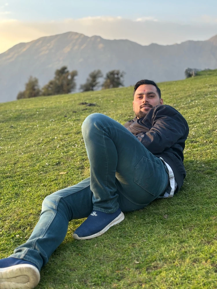 GIF uploaded by Nikhil