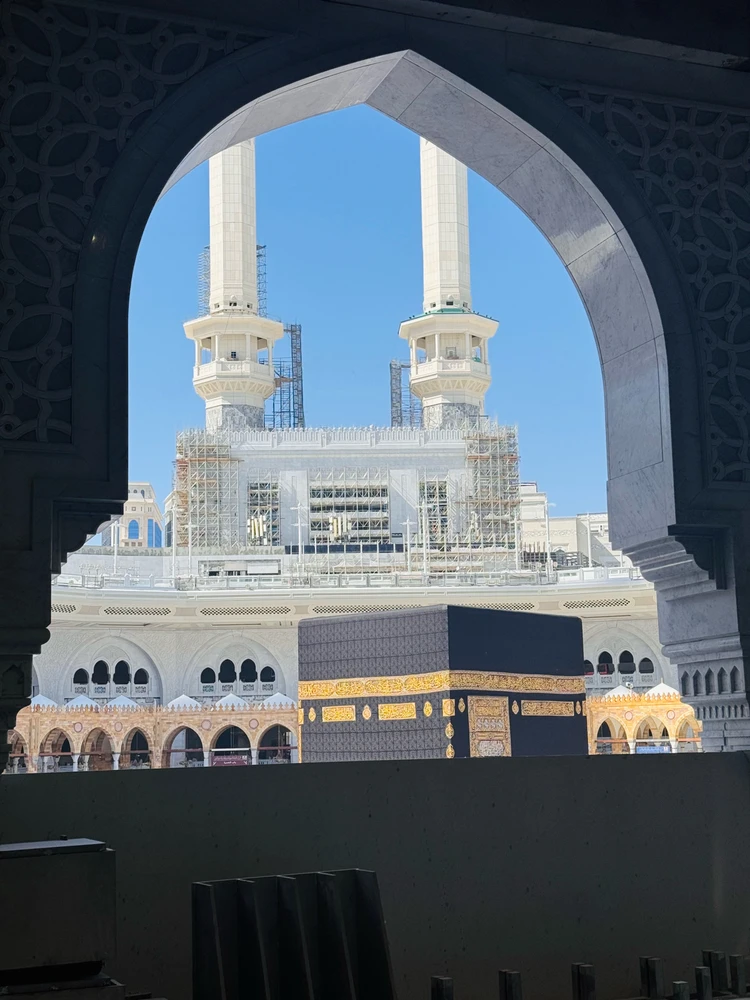 Image uploaded by cy