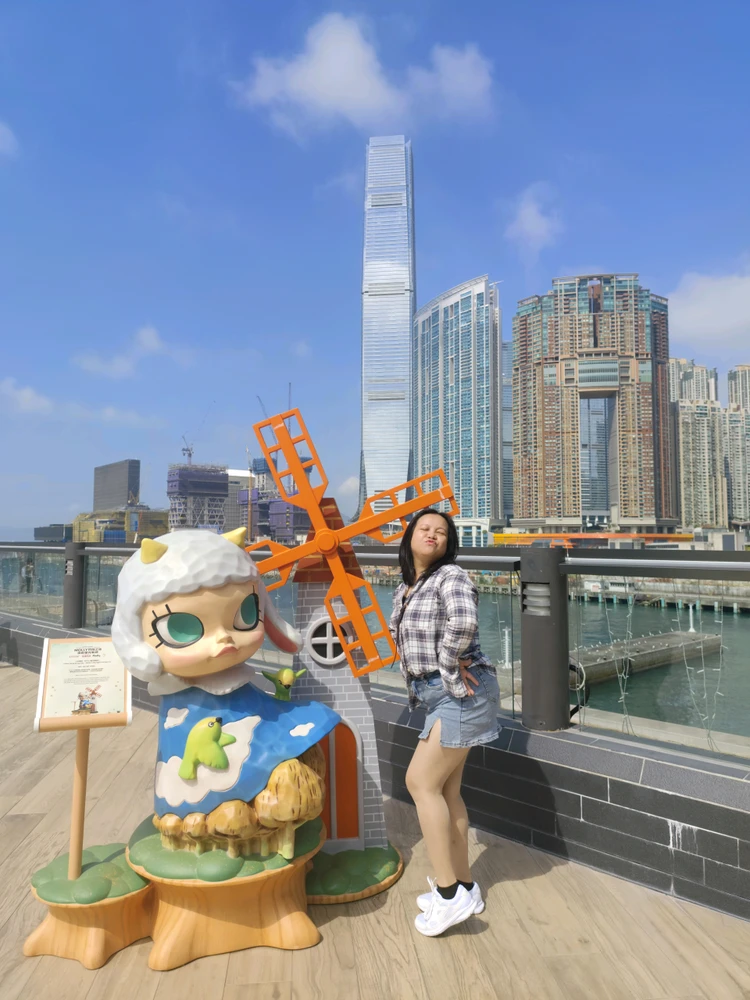 GIF uploaded by Sasha