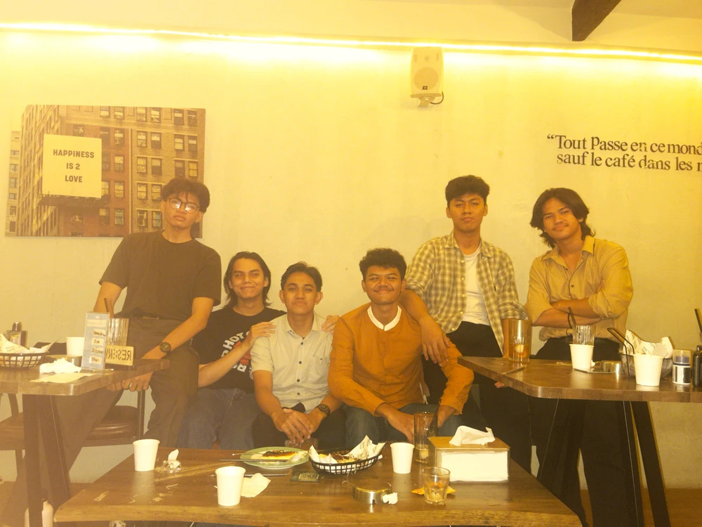 GIF diunggah oleh Alpariki