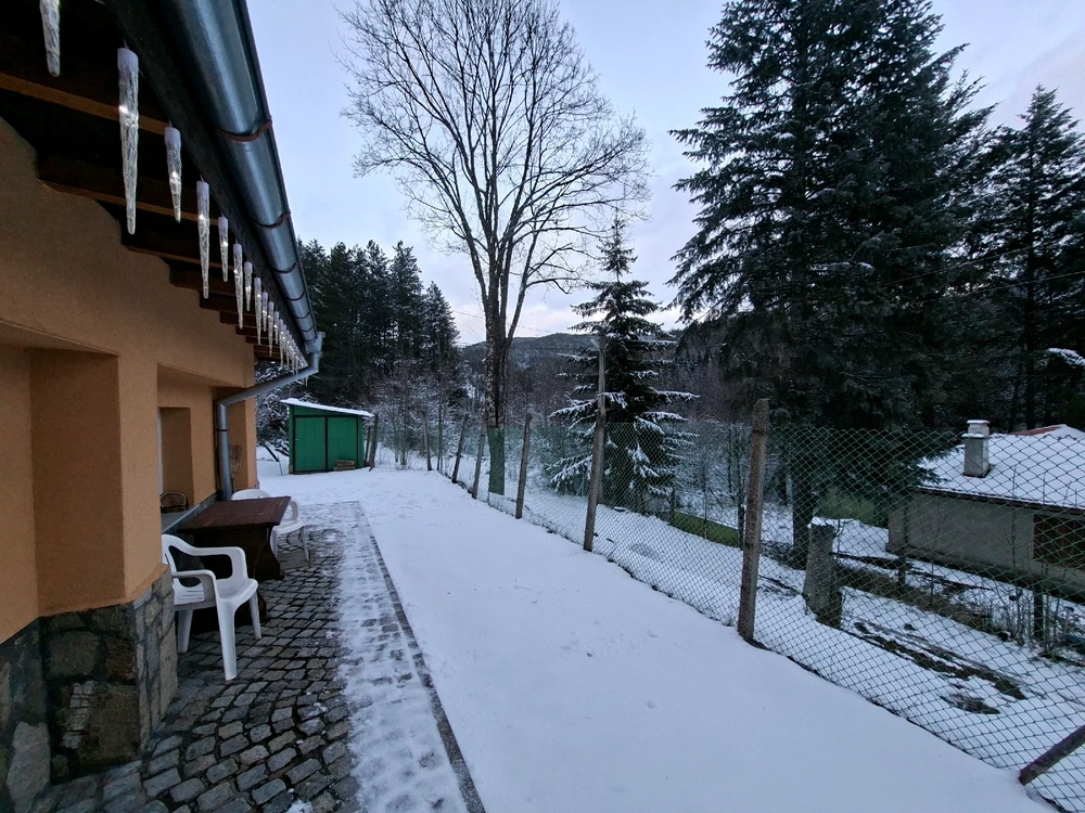 GIF uploaded by Martin Mitov