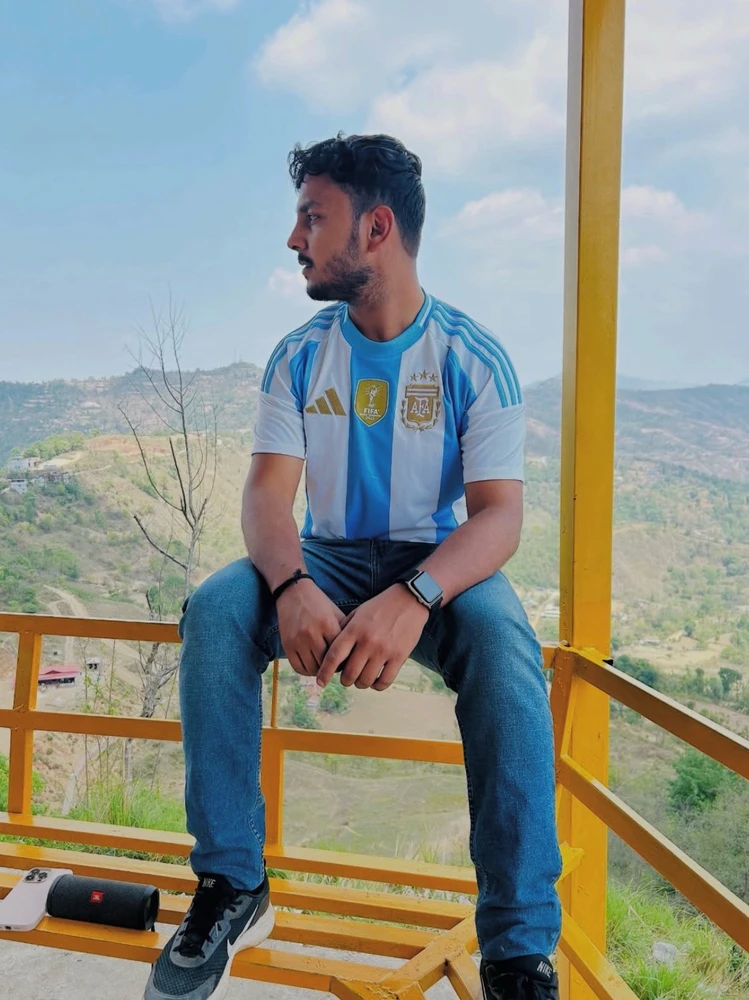 GIF uploaded by prabhat