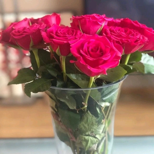 GIF uploaded by Naomi