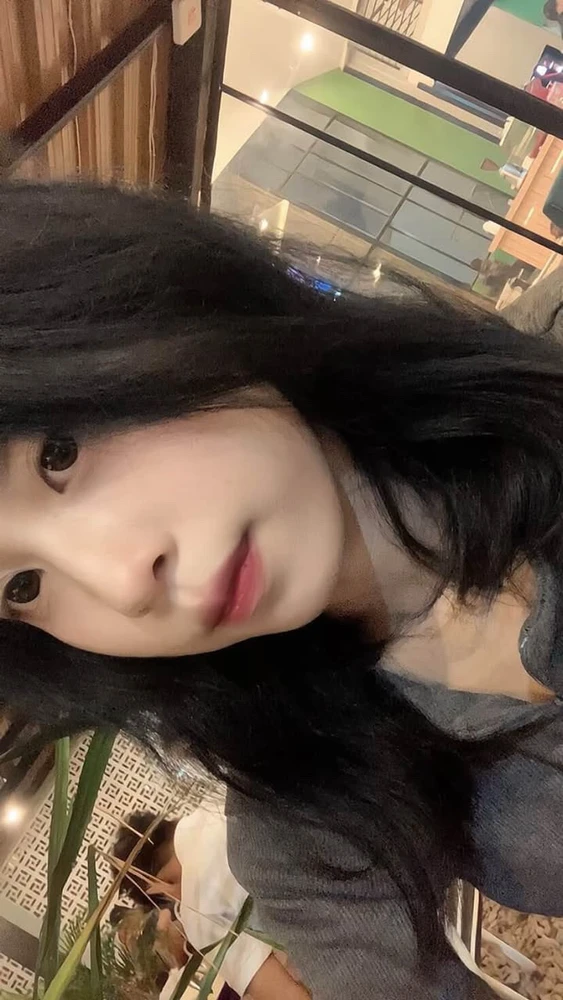 GIF diunggah oleh ilona