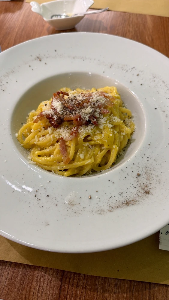 GIF uploaded by Luca