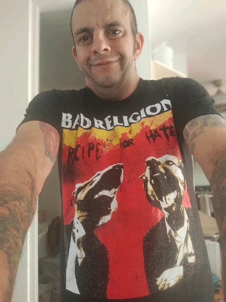 GIF uploaded by Ricardo